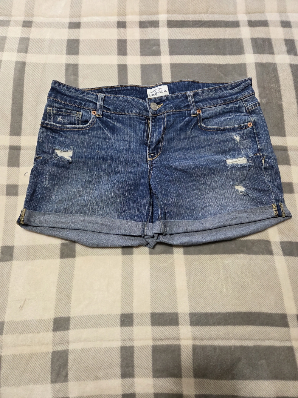 Aeropostale Women's Distressed Rolled-Hem Denim Shorts
